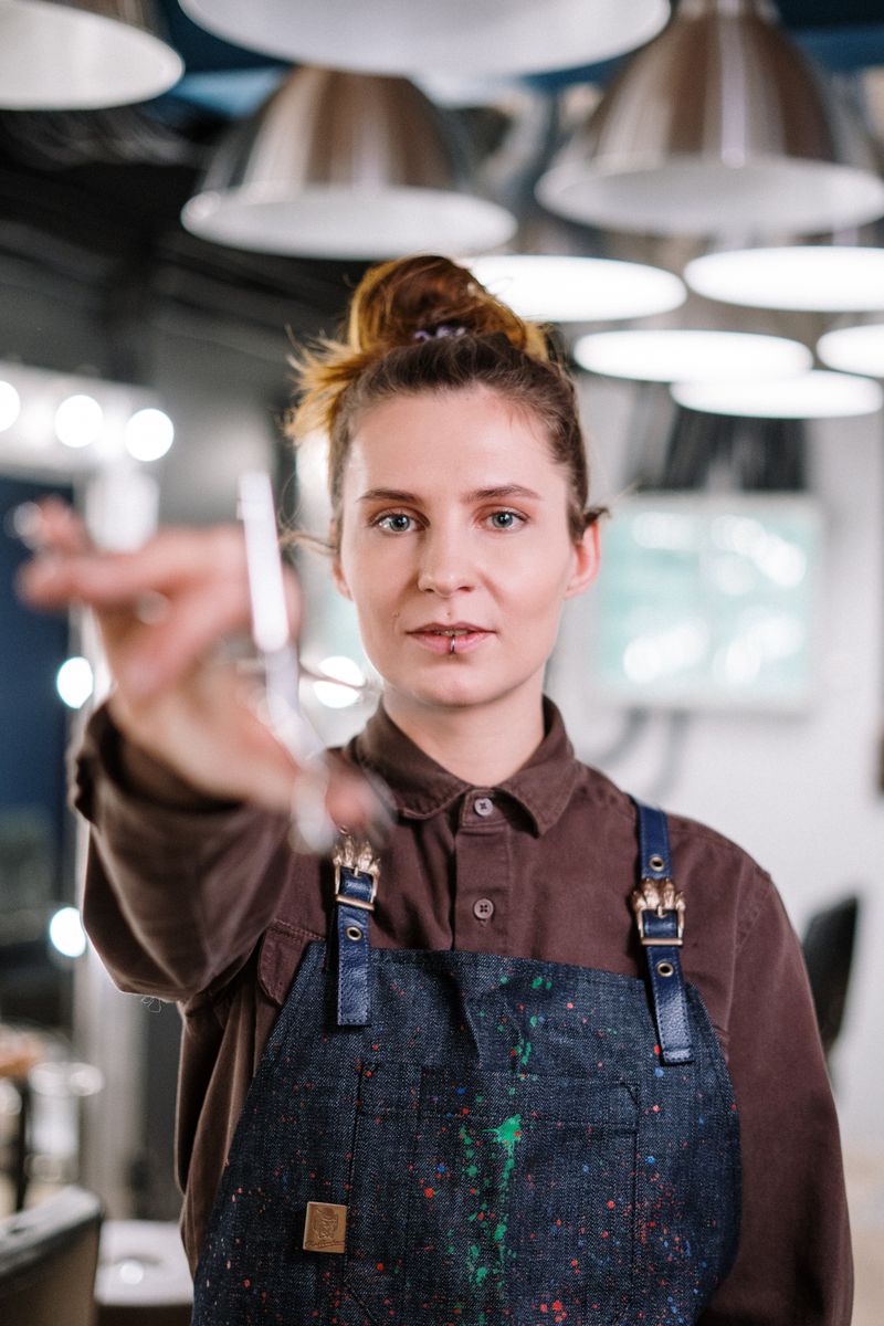 Farkas Júlia – Szempilla-stylist, RagyÓra Szépségszalon